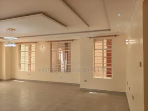 5bdrm Mansion in Membley for rent