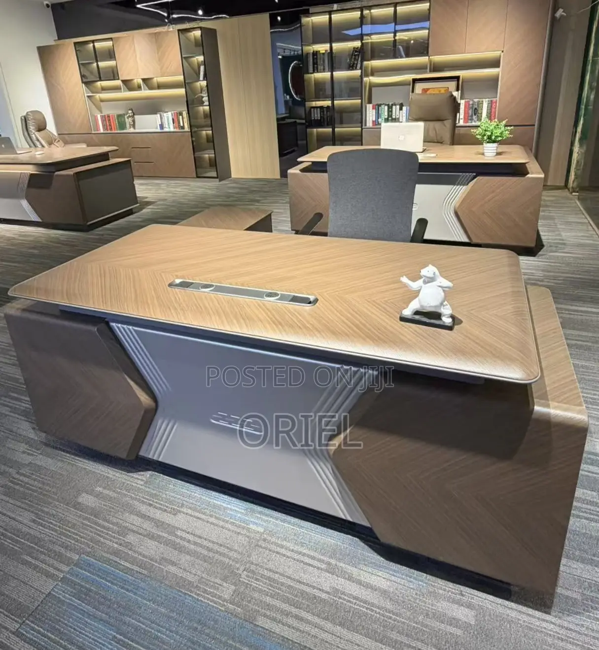 Office Desk : 2 Meters Luxury High-End L-Shape Desk
