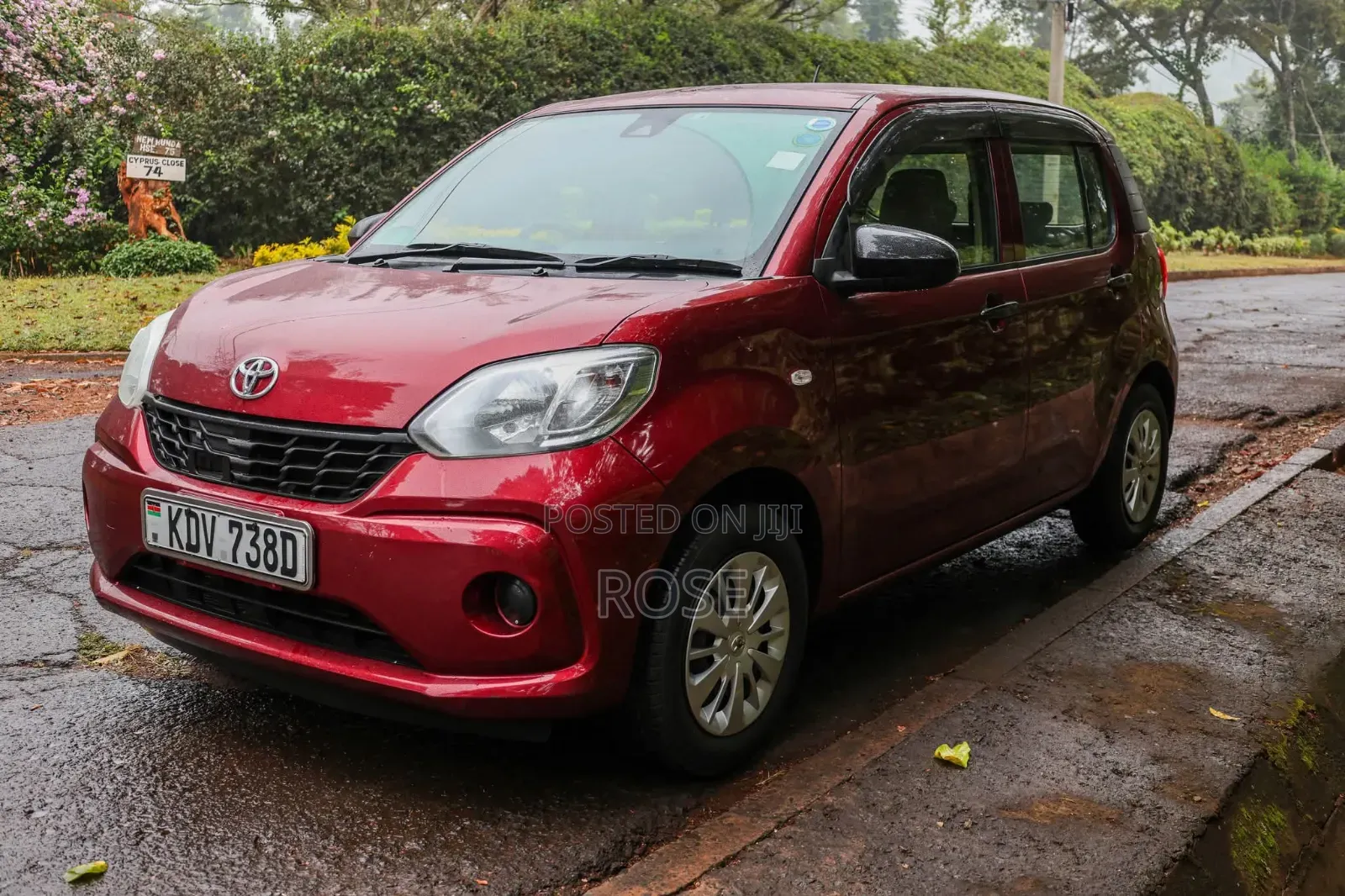 Toyota Passo 2018 Maroon