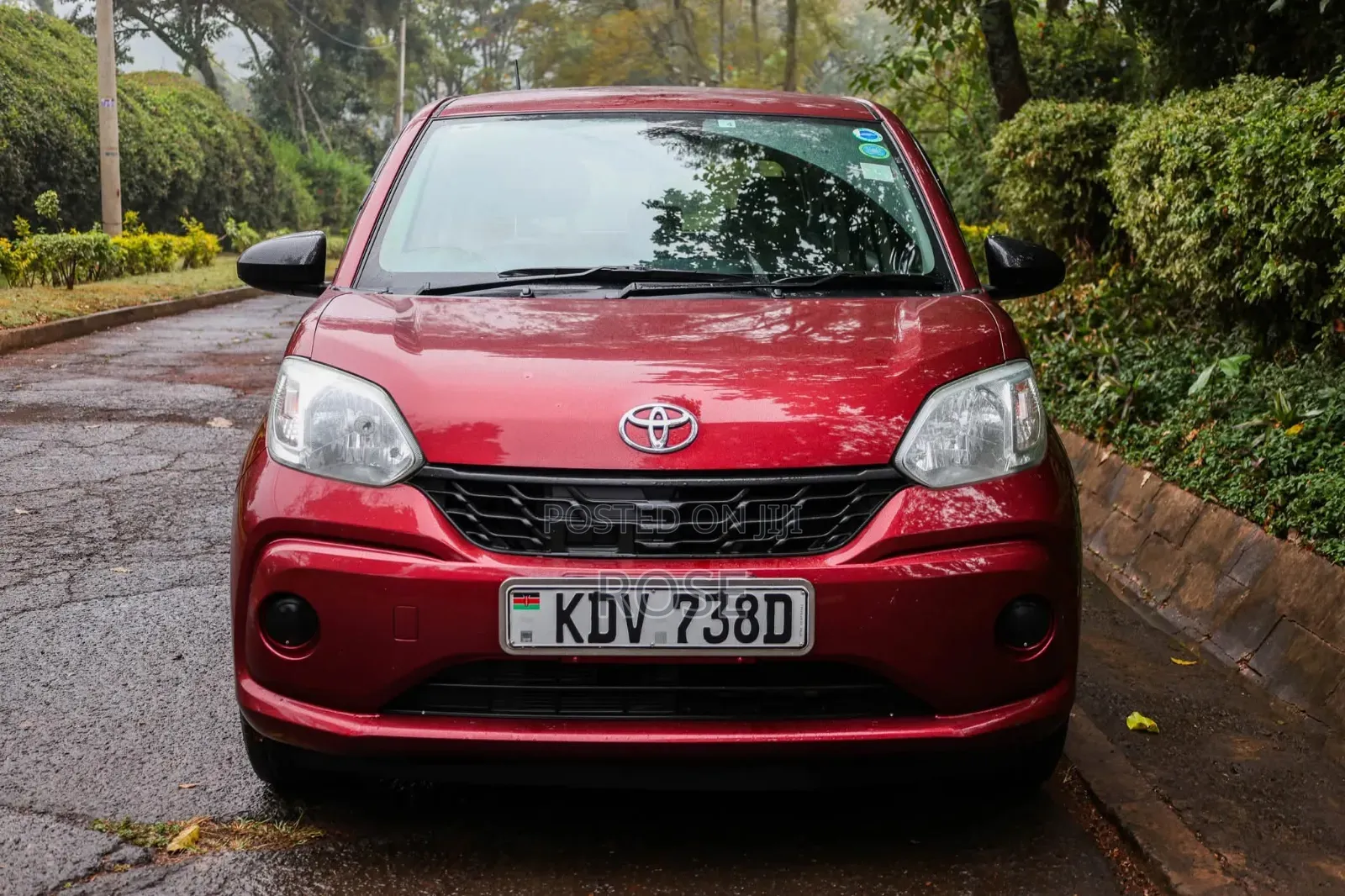 Toyota Passo 2018 Maroon