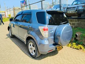 Toyota Rush 2011 Blue