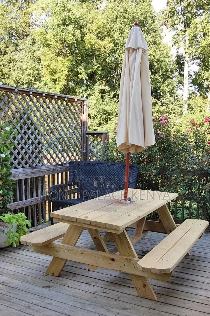 Outdoor Set; Comfortable Outdoor Conversation Set With Garden Umbrella