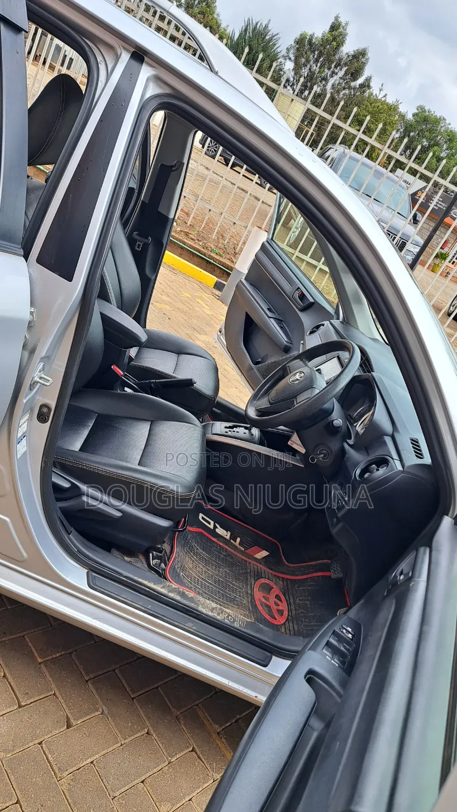 Toyota Corolla Fielder 2017 Silver