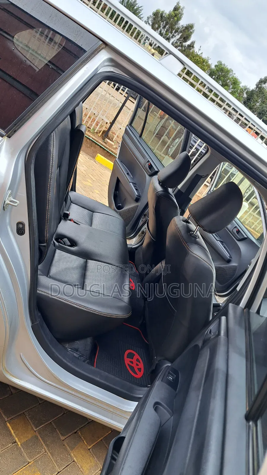 Toyota Corolla Fielder 2017 Silver