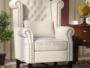 Arm Chair; Premium Upholstered Accent Chair for Modern Interiors