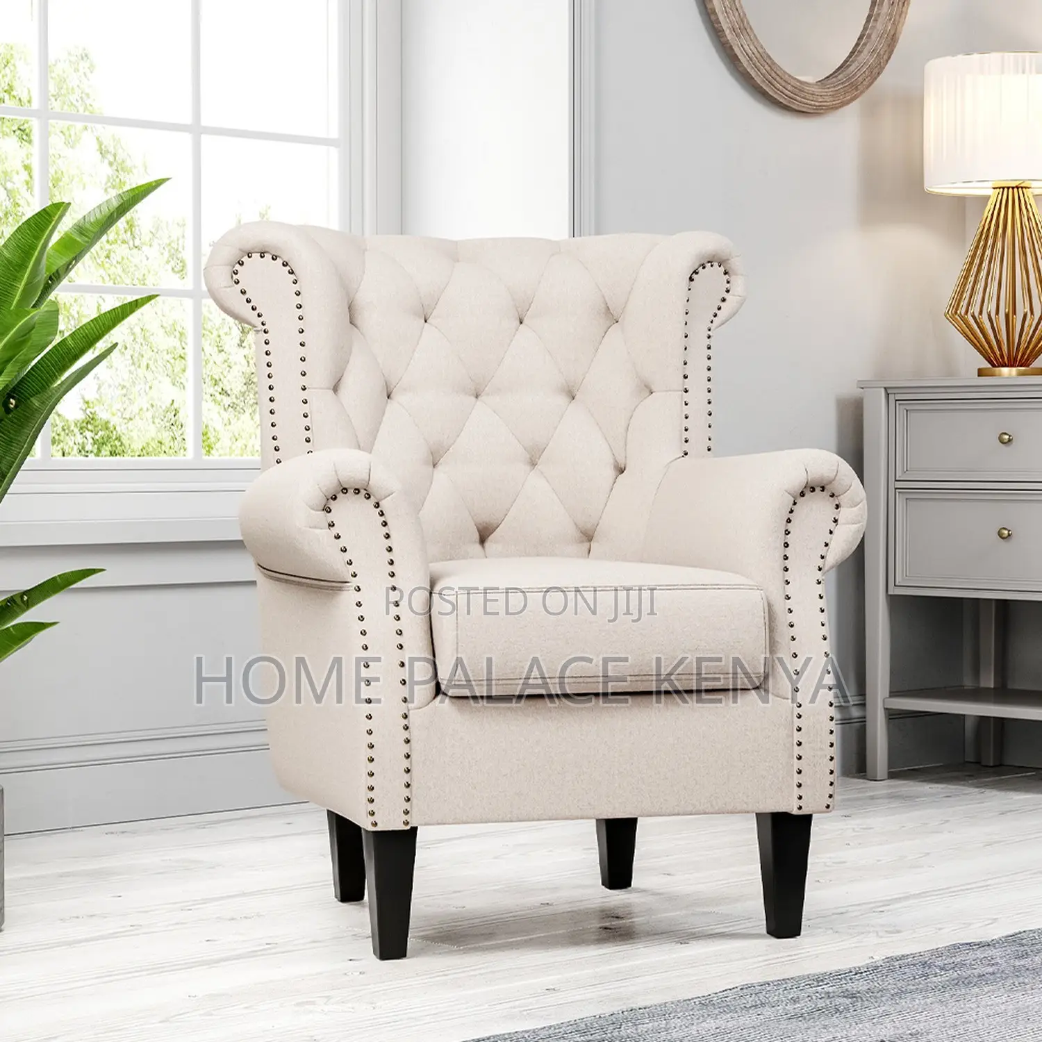 Arm Chair; Premium Upholstered Accent Chair for Modern Interiors