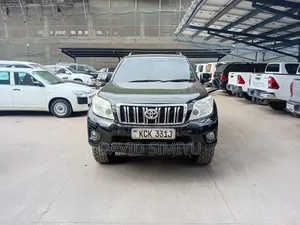 Toyota Land Cruiser Prado 2010 Black