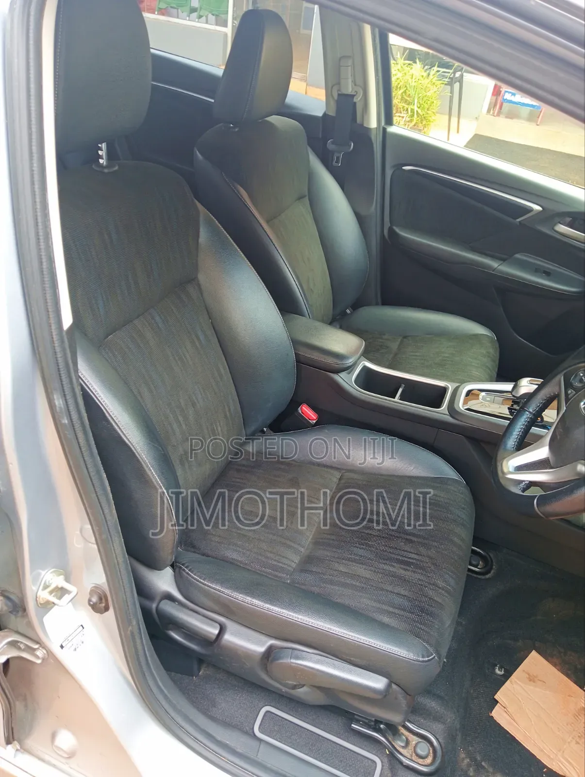 Honda Fit Shuttle 2019 Silver