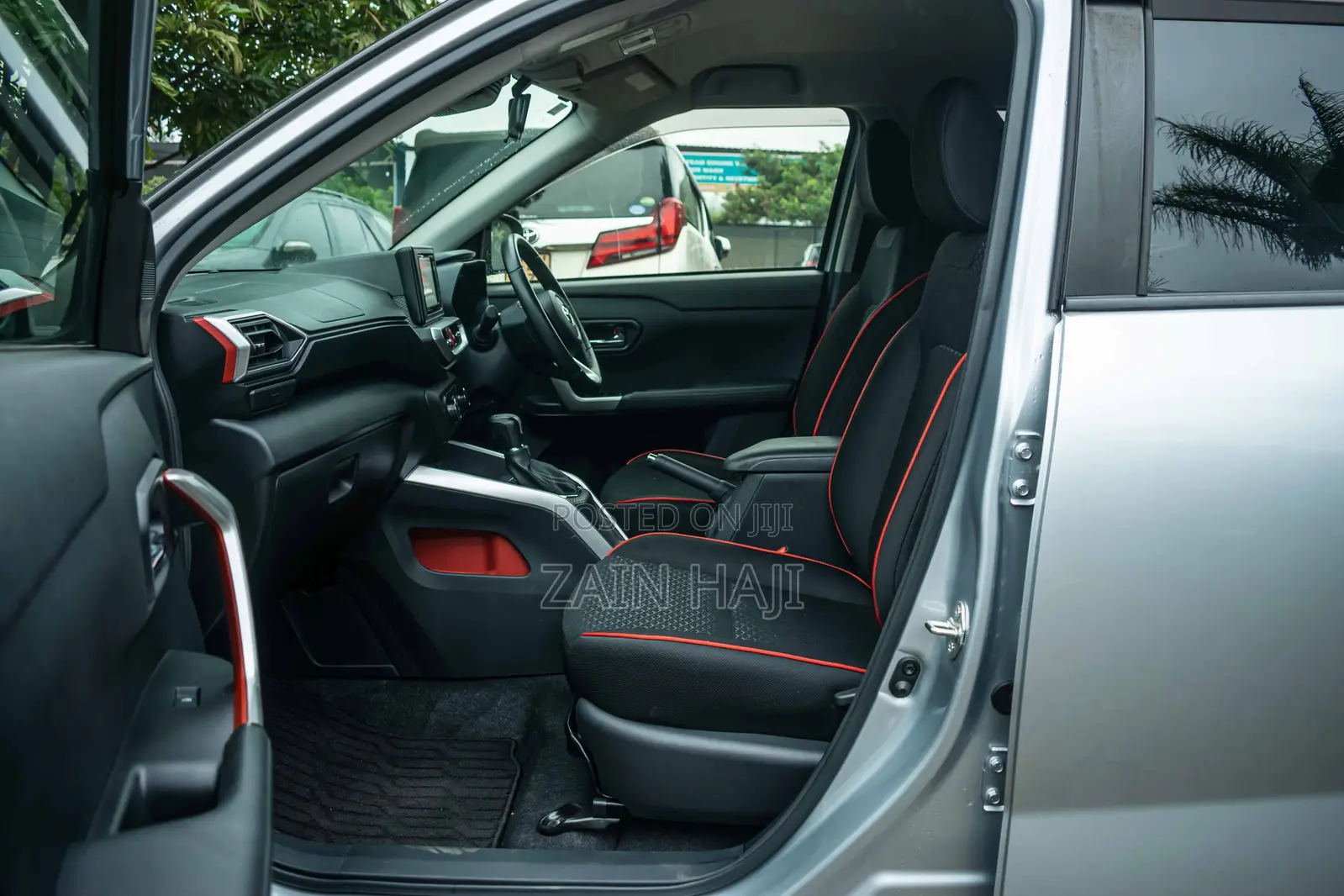 Toyota Raize 2019 Silver