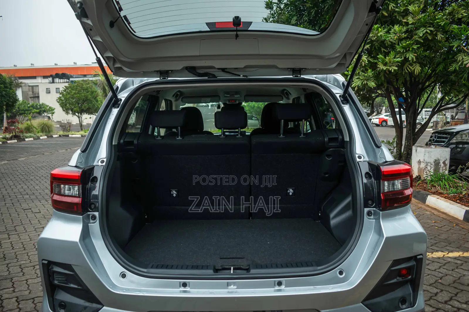 Toyota Raize 2019 Silver