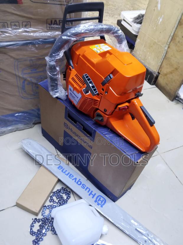 365xp Chainsaw/Powersaw