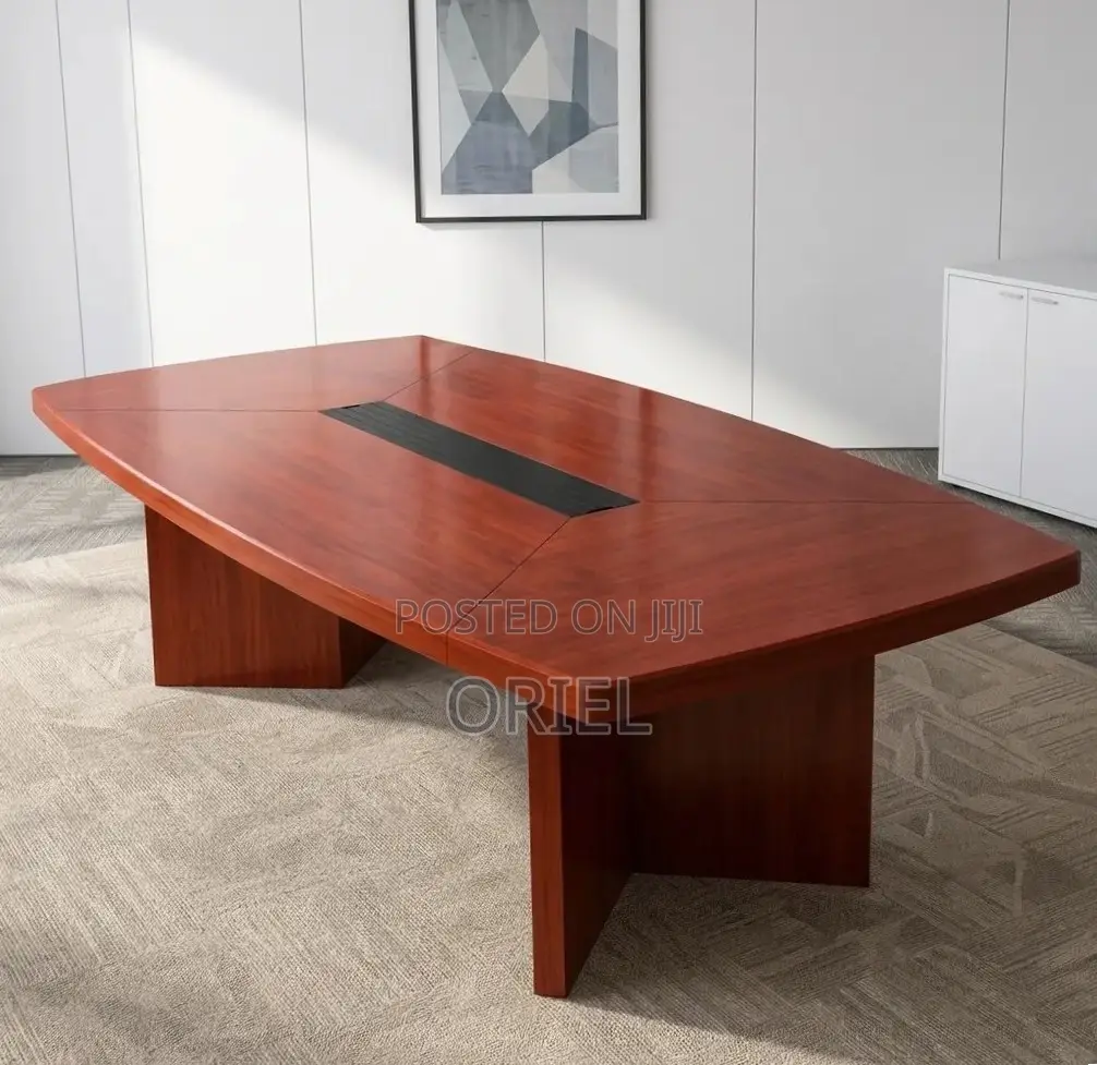 Office Boardroom Table : 8-Seater Conference TAble