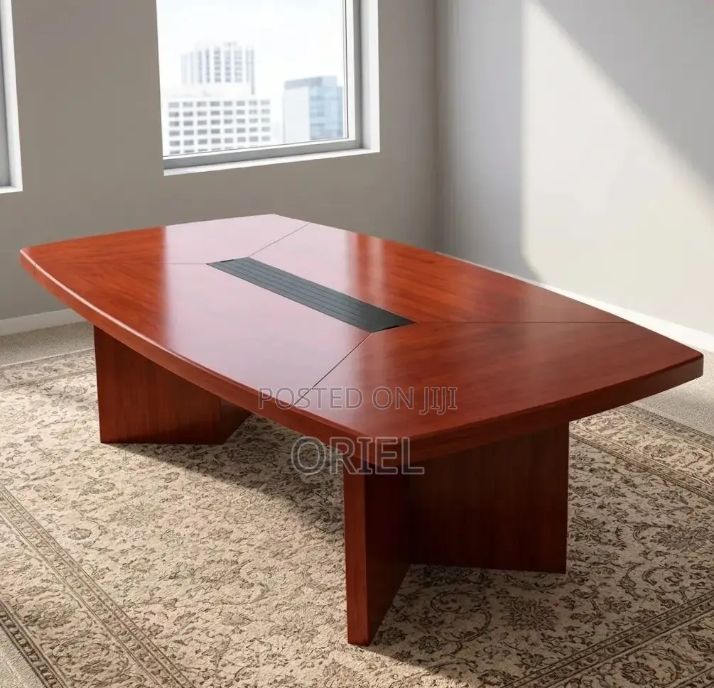Office Boardroom Table : 8-Seater Conference TAble