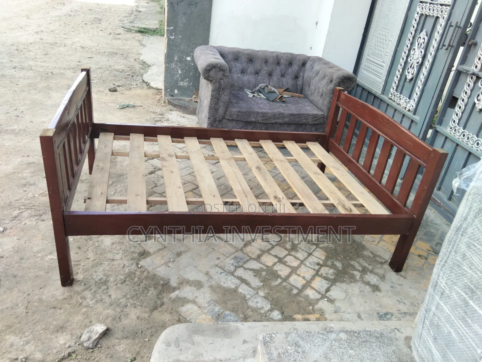 Used Bed , Standard