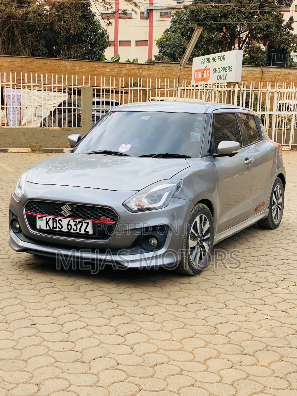 Suzuki Swift 2018 Silver