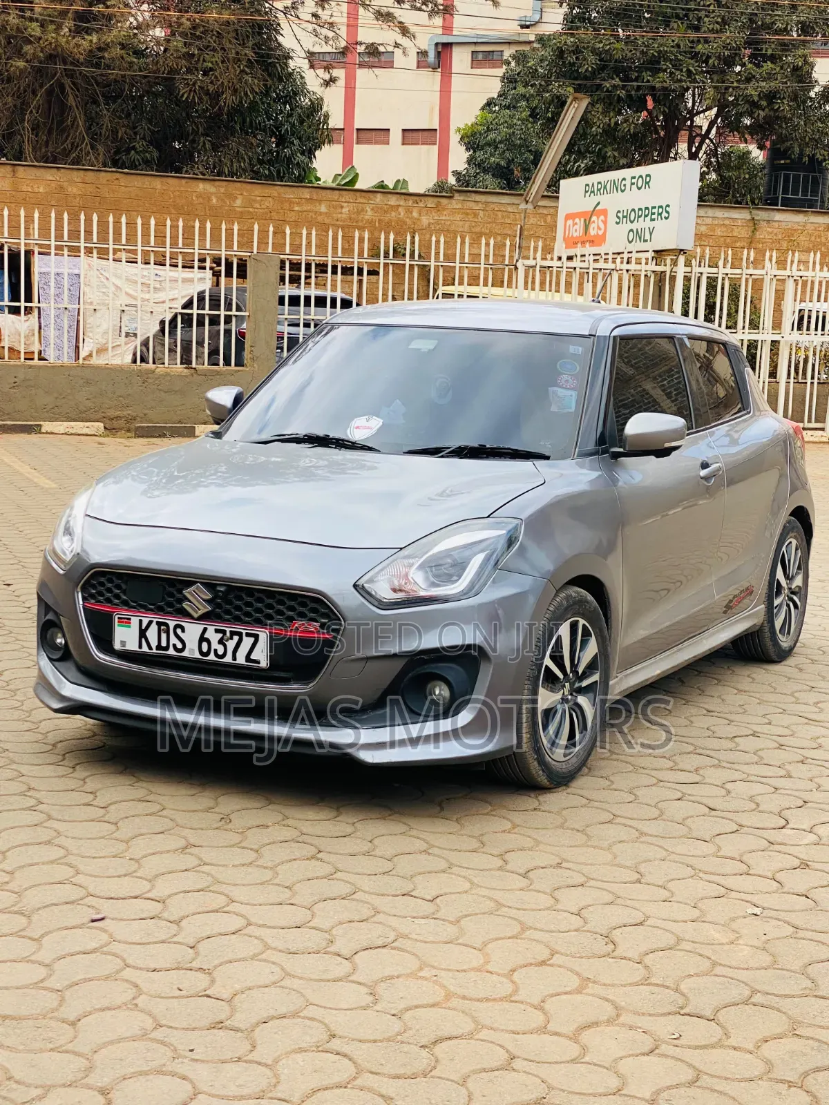 Suzuki Swift 2018 Silver