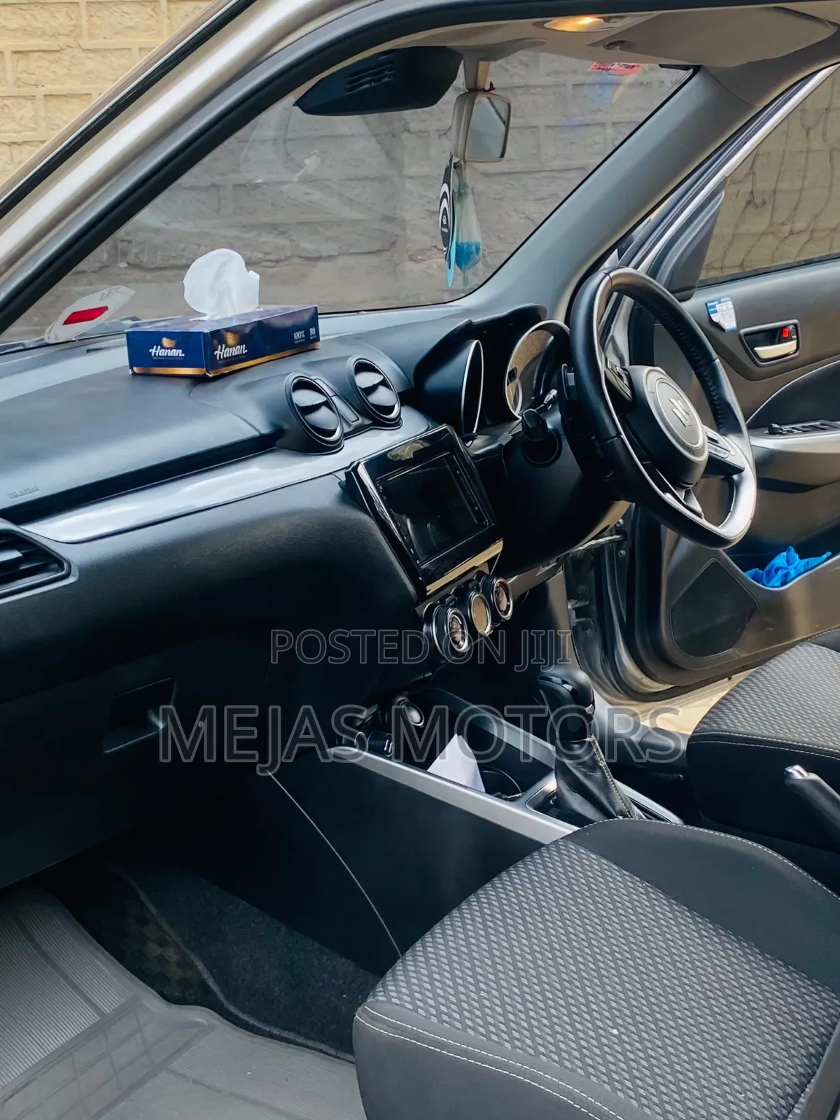 Suzuki Swift 2018 Silver