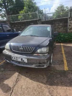 Toyota Harrier 3.0 V6 2001 Black