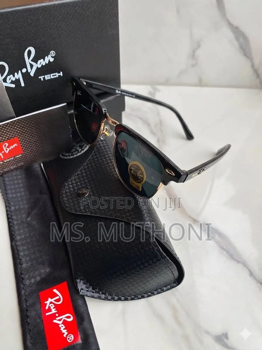 Classic Ray-Ban Clubmaster RB3016