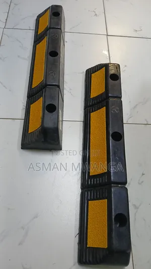 Heavy-Duty Wheel Stopper