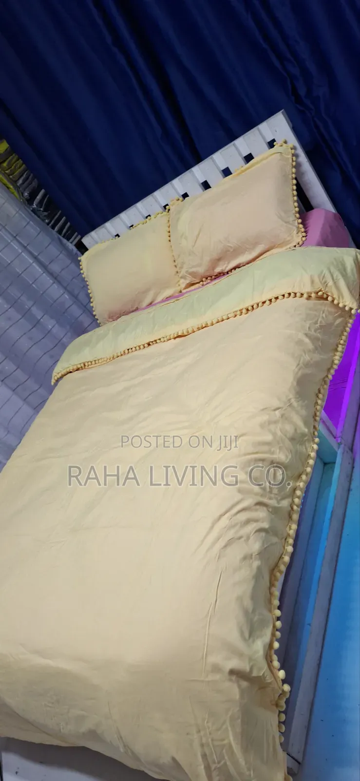 Luxury Design Duvet Cover Set | 7×8 Microfiber Bedding Set