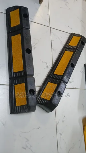 Rubber Car Parking Wheel Stoppers