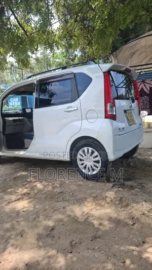 Daihatsu Move 2017 White