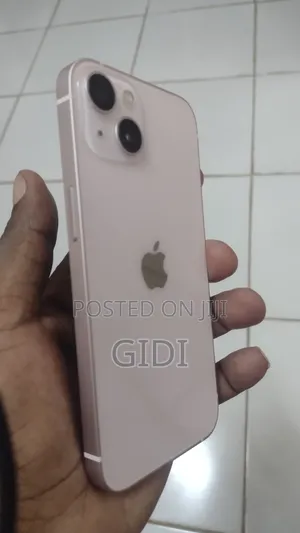 Apple iPhone 13 256 GB Pink