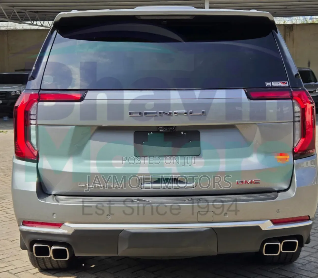 New GMC Yukon 2024 Silver