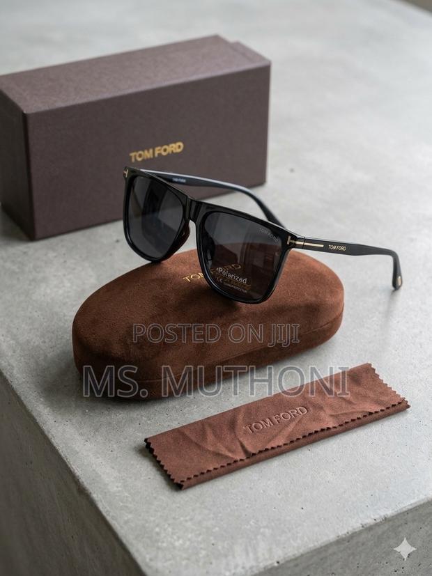 Tom Ford Sunglasses—complete With Premium Polarized Lenses ,Case/Wipe