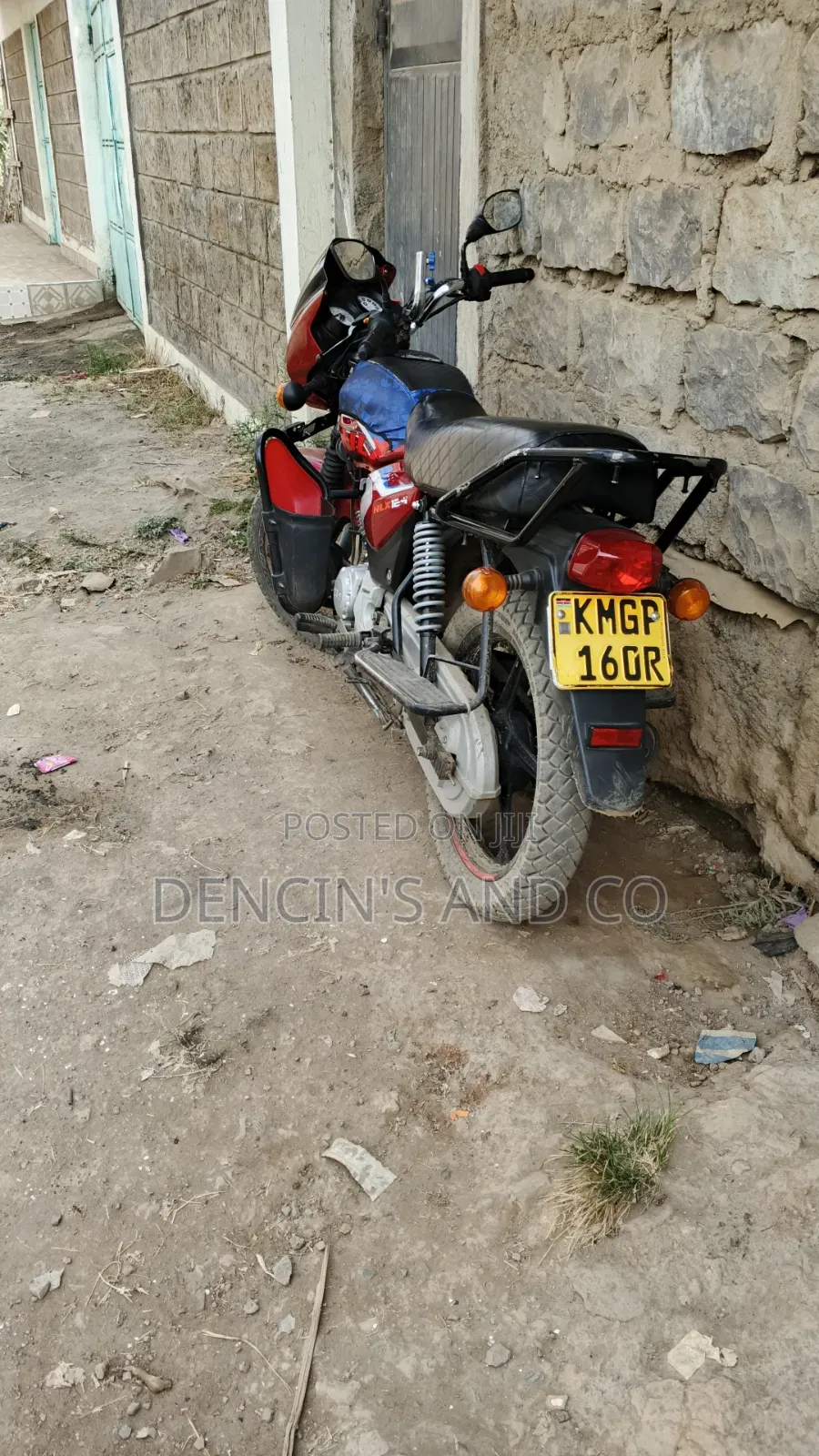 TVS HLX 125 2024 Red