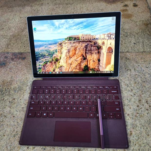 Laptop Microsoft Surface Pro 5 8GB Intel Core i5 SSD 256GB