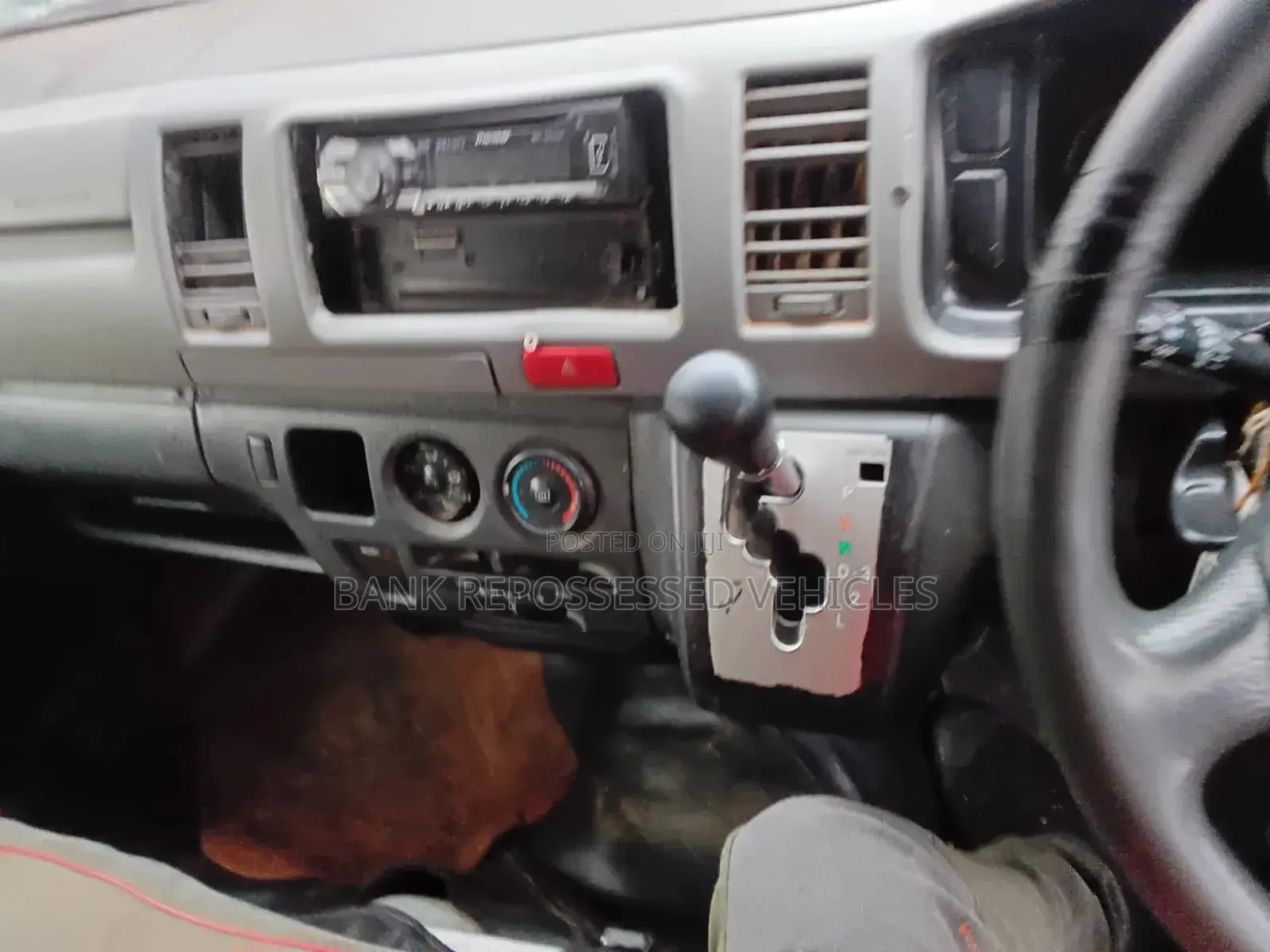 Toyota HiAce 2017 Grey