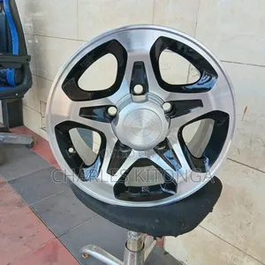 Size 16/5/150 Land Cruiser