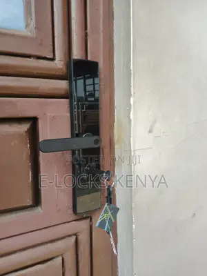 Wifi Tuya Smart Door Lock Passwords Key Cards Fingerprints