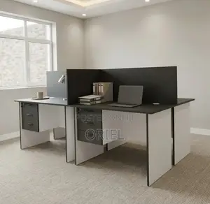 Office Workstation : 4-Seater Local Office Workstation for Sale