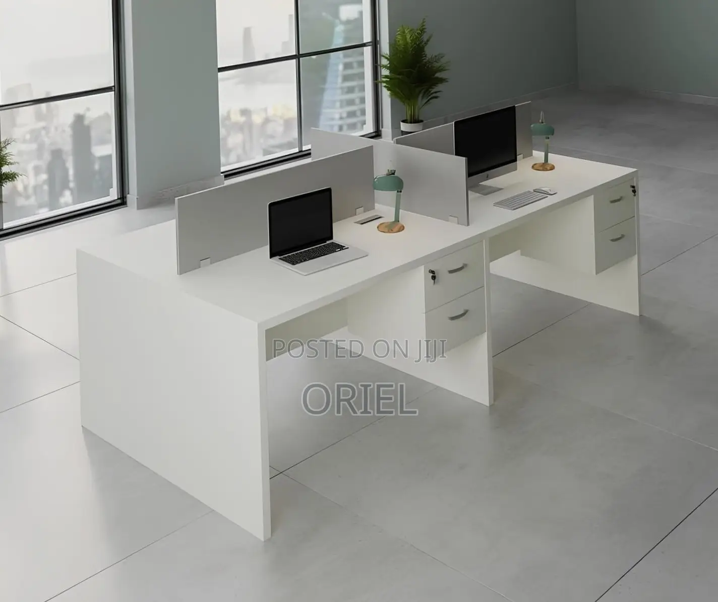 Office Workstation : 4-Seater Local Office Workstation for Sale