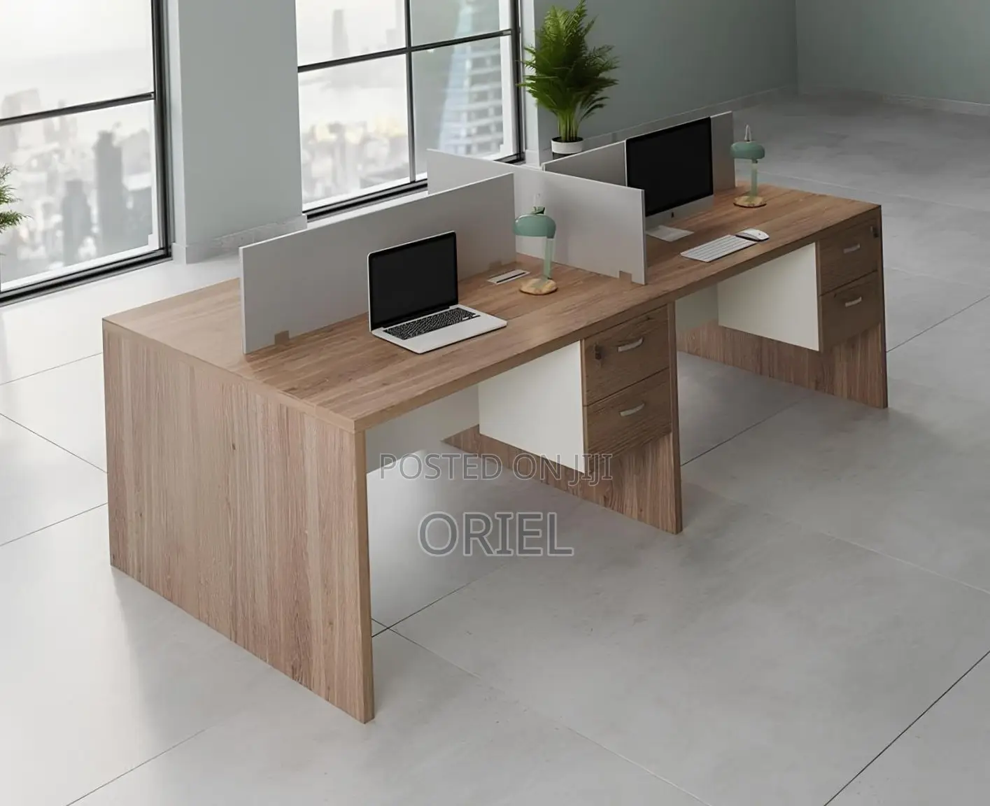 Office Workstation : 4-Seater Local Office Workstation for Sale