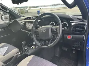 Toyota Hilux 2.4 Diesel 2020 Blue