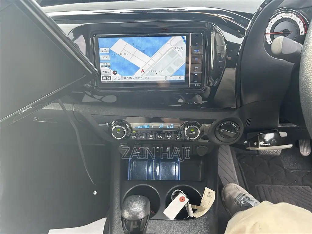 Toyota Hilux 2.4 Diesel 2020 Blue