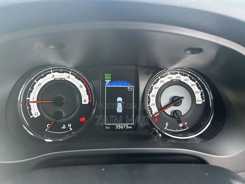 Toyota Hilux 2.4 Diesel 2020 Blue