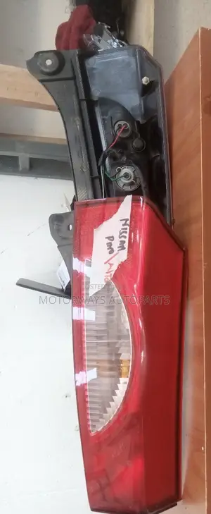 Suzuki Alto/ Nissan Pino Tail Light