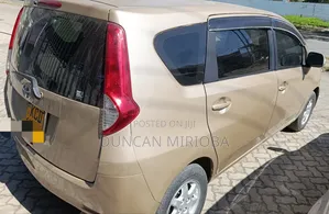 Toyota Passo Sette 2008 Gold