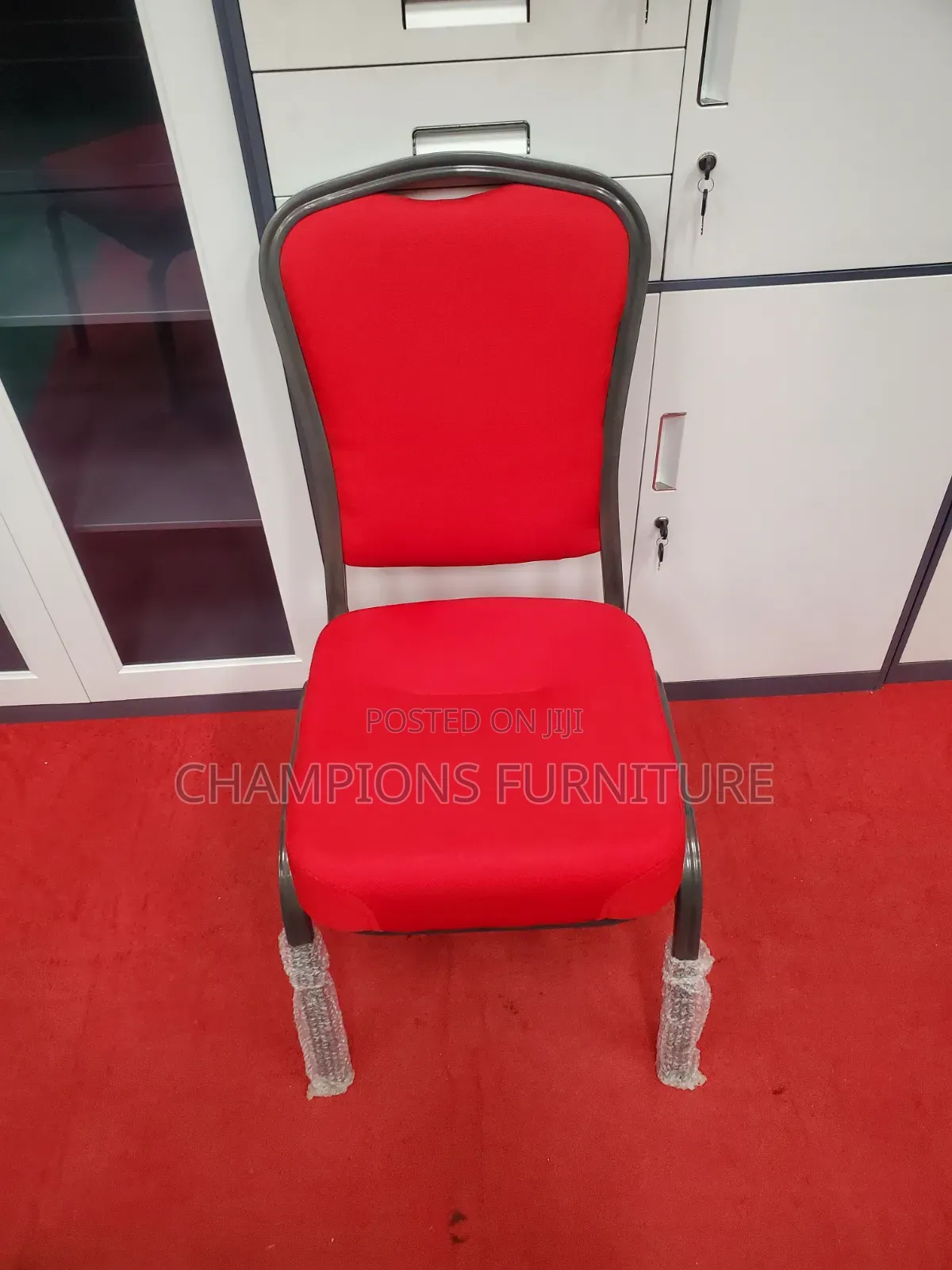 Crimson Banq/Conference Chair