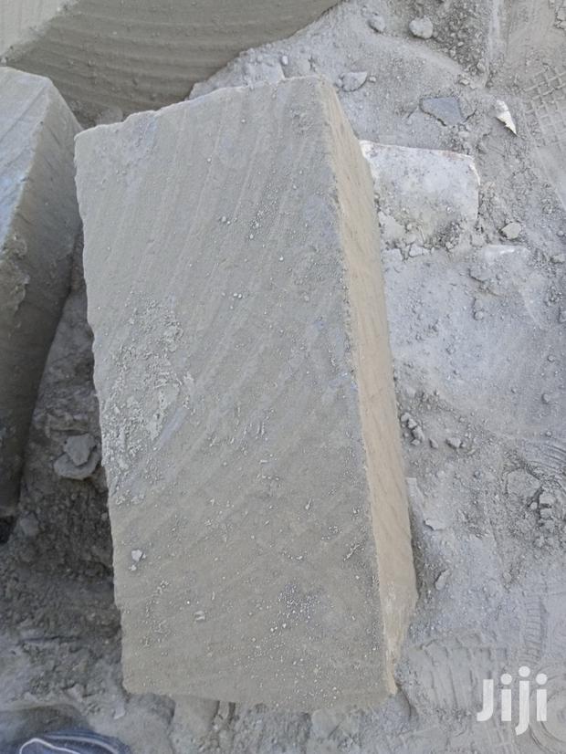 Machine Cut Stones - thumbnail 2