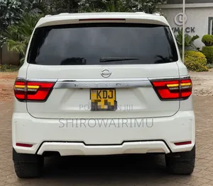 Nissan Patrol 2013 Pearl