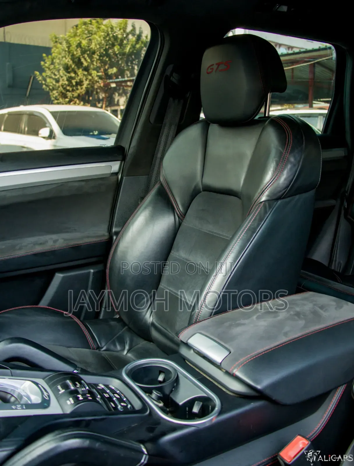 Porsche Cayenne 2016 Pearl