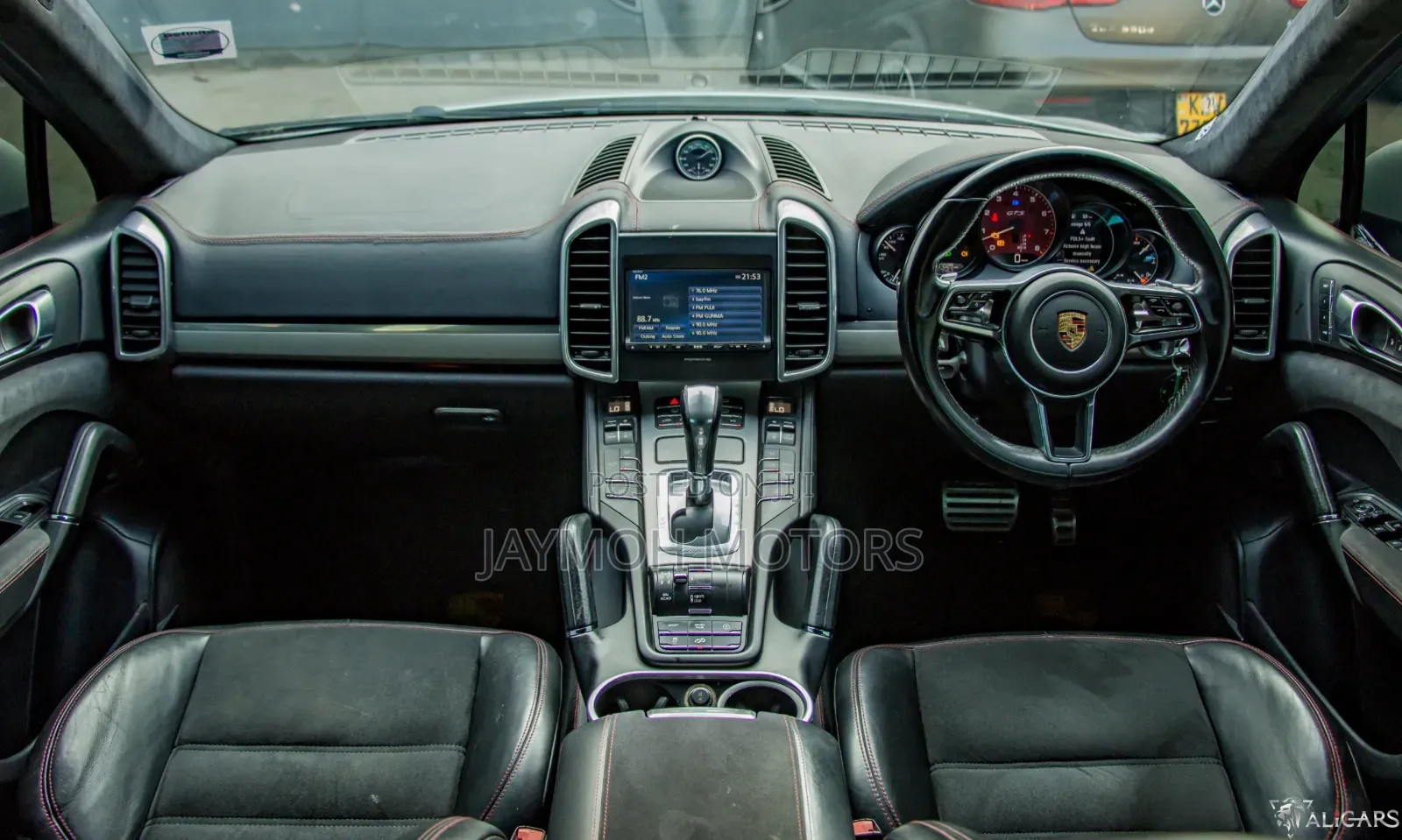 Porsche Cayenne 2016 Pearl