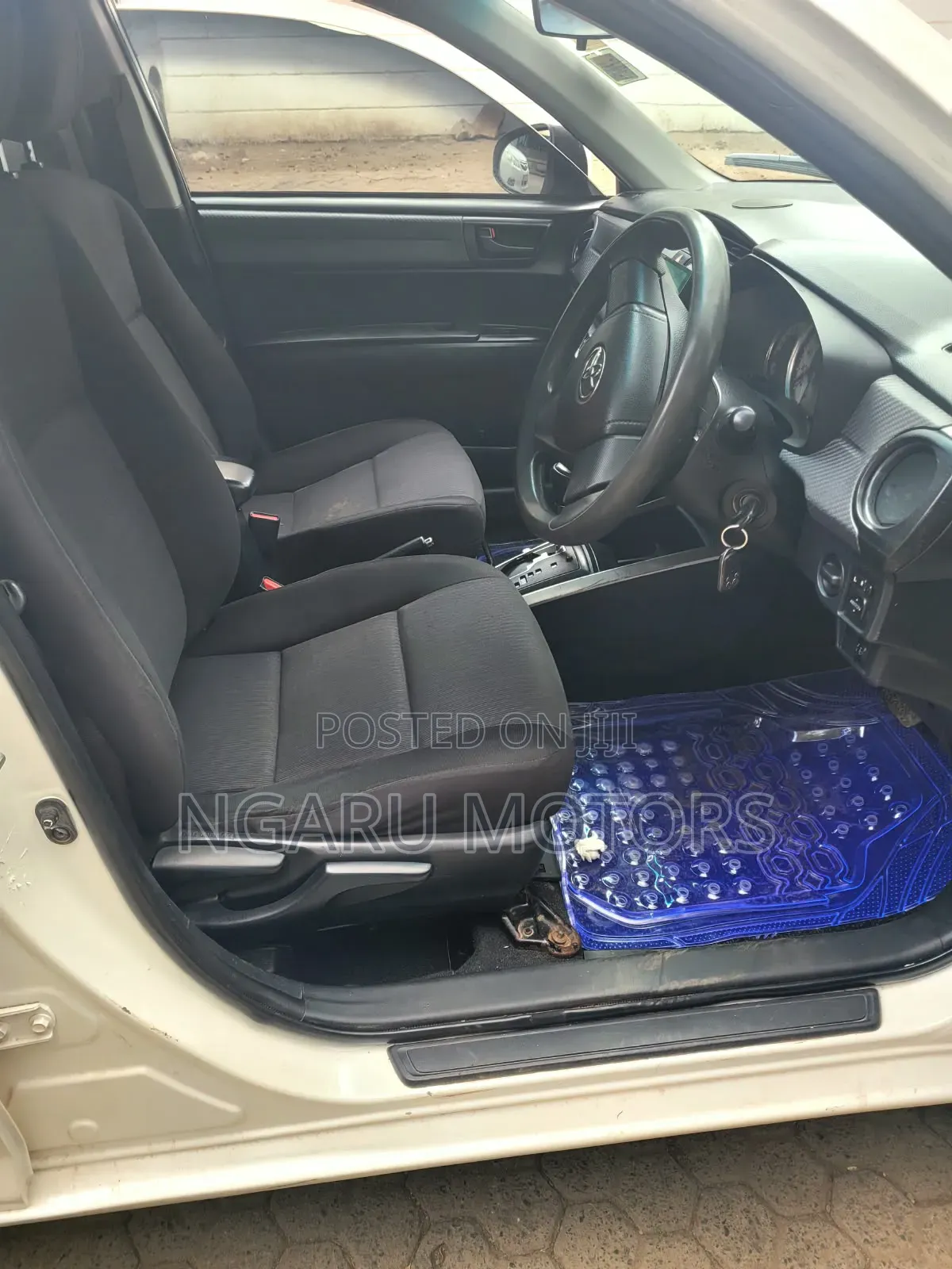 Toyota Corolla Fielder 2012 White
