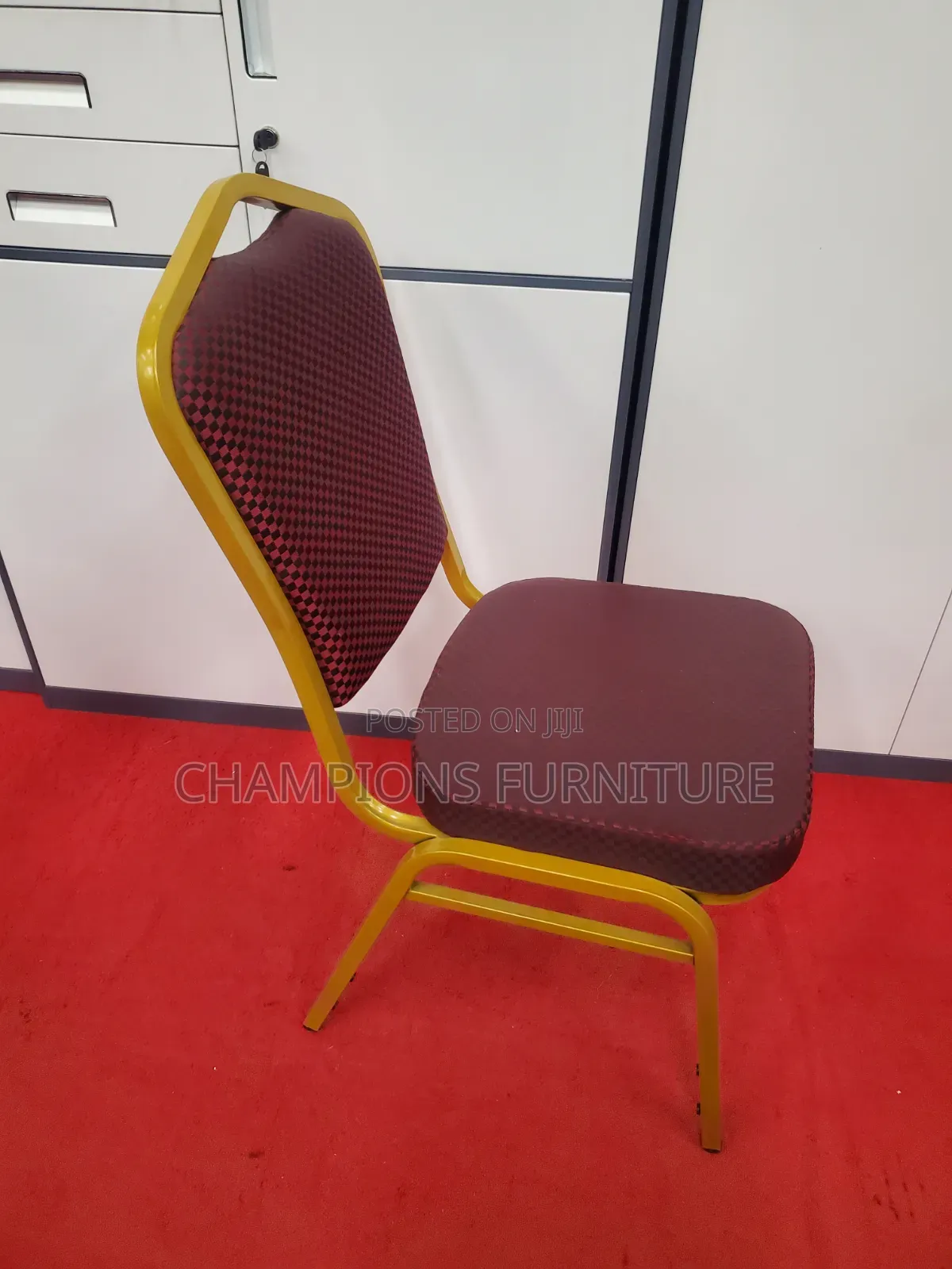 Patterned Maroon Banq/Conference Chair